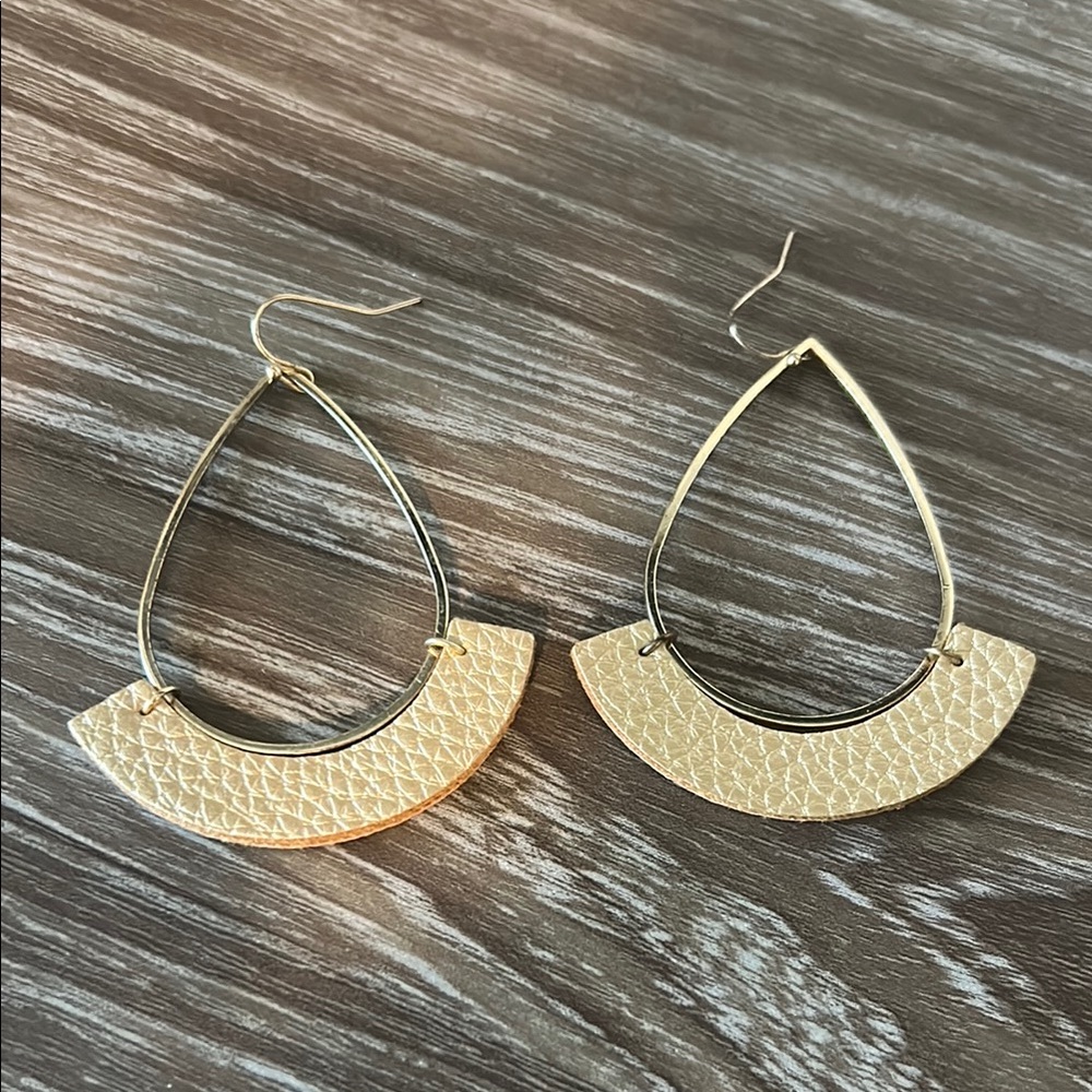 Gold Teardrop Earrings